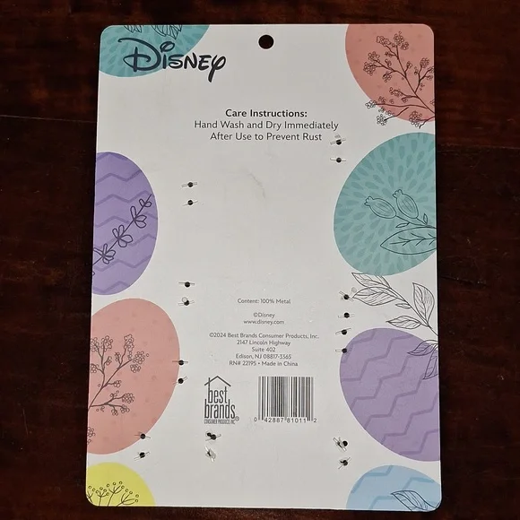 🌼 4-piece Disney Cookie Cutter Set. New! - Picture 2 of 4